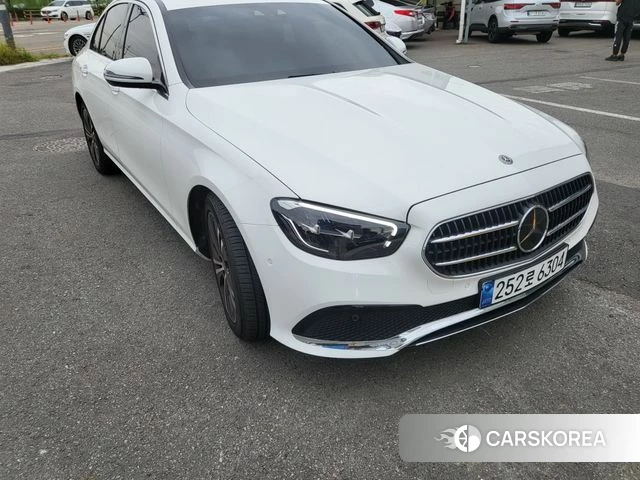 Mercedes-Benz E-Class W213 2021 Белый из Кореи, фото 3