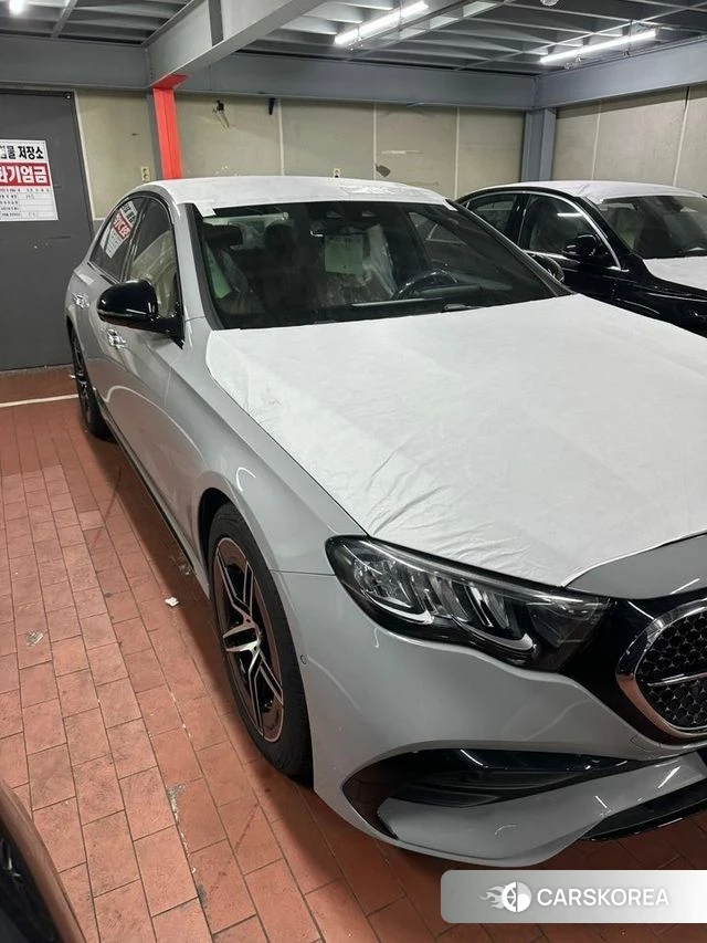 Mercedes-Benz E-Class W214 2026 Цвет галактики из Кореи, фото 3