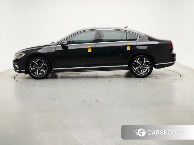 Volkswagen Magotan id 4258663 из Китая 21