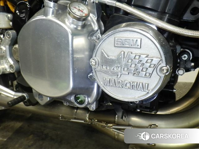 Engine photo
