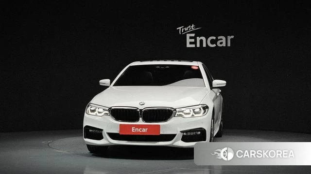 BMW 5 Series (G30) id 4924133 из Кореи 13