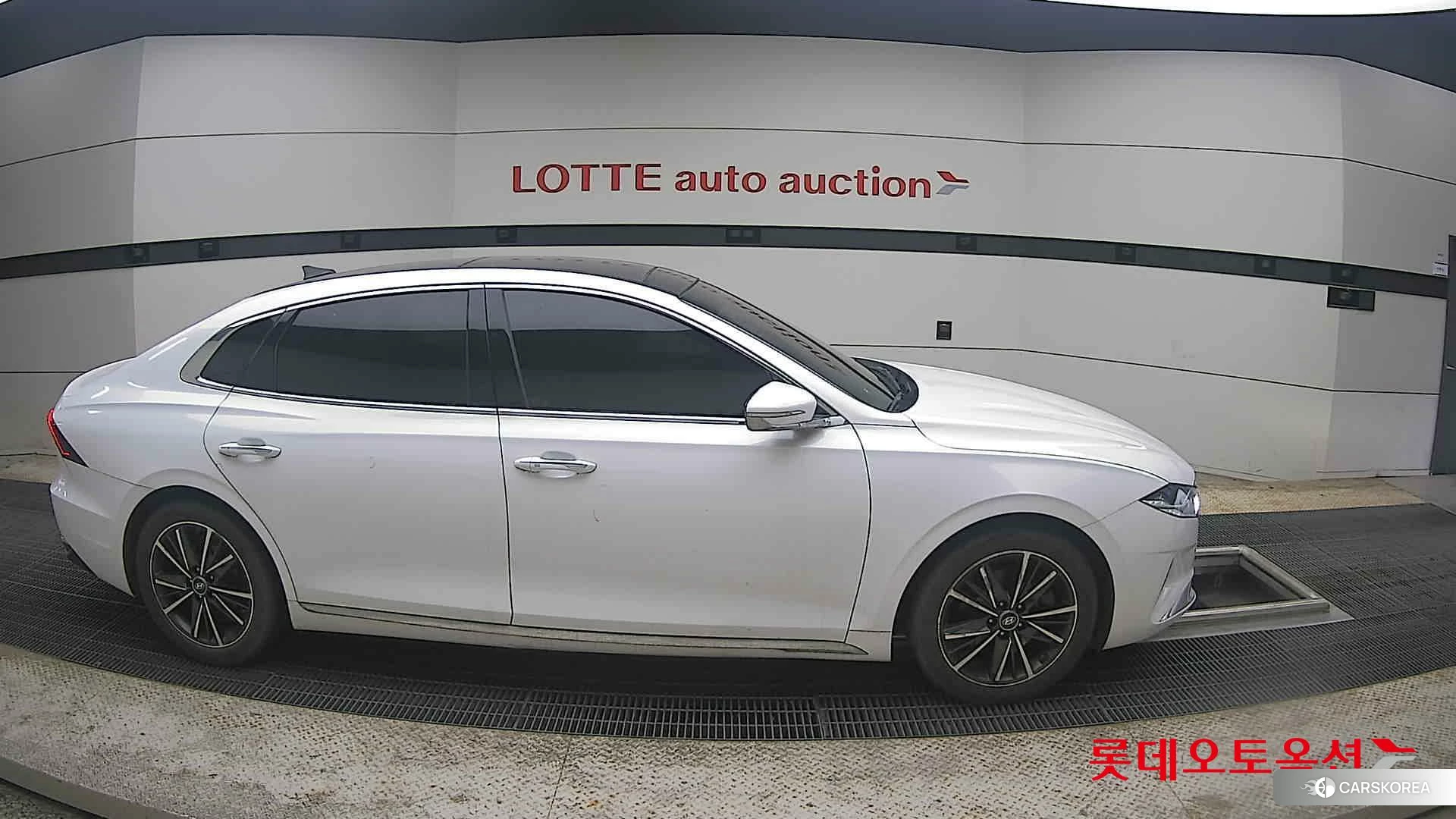 Hyundai Grandeur id 4289423 из Кореи 23