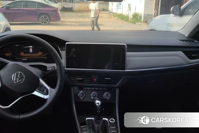 Volkswagen Bora id 4336354 из Китая 10