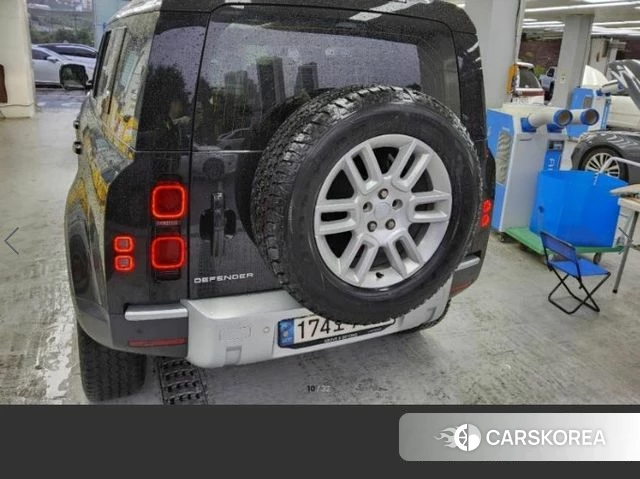 Land Rover Defender (L663) 2021 Черный из Кореи, фото 3