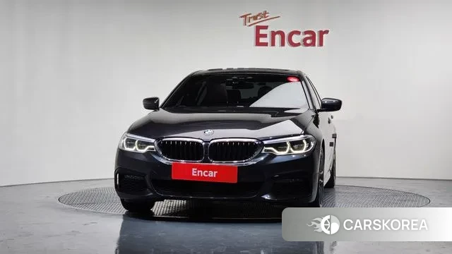 BMW 5 Series (G30) id 3253602 из Кореи 13