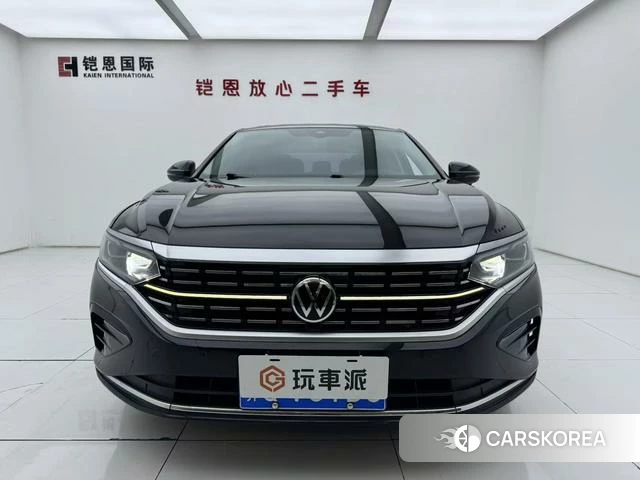 Volkswagen Passat 2022 Черный из Китая, фото 3