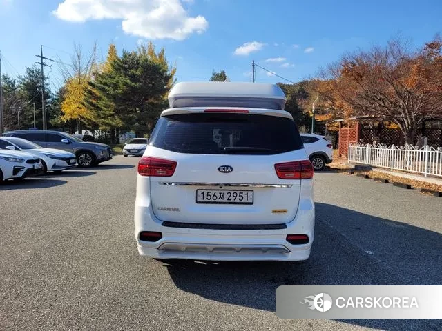 Kia The New Carnival 2019 Белый из Кореи, фото 6