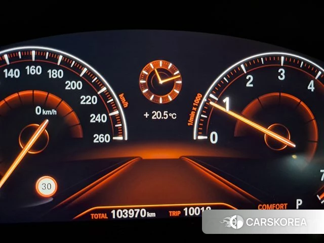 BMW 5 Series (G30) id 4363036 из Кореи 13