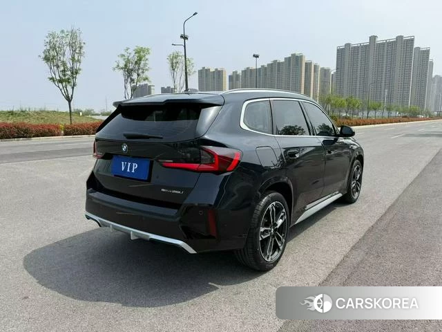 BMW X1 2023 Черный из Китая, фото 3