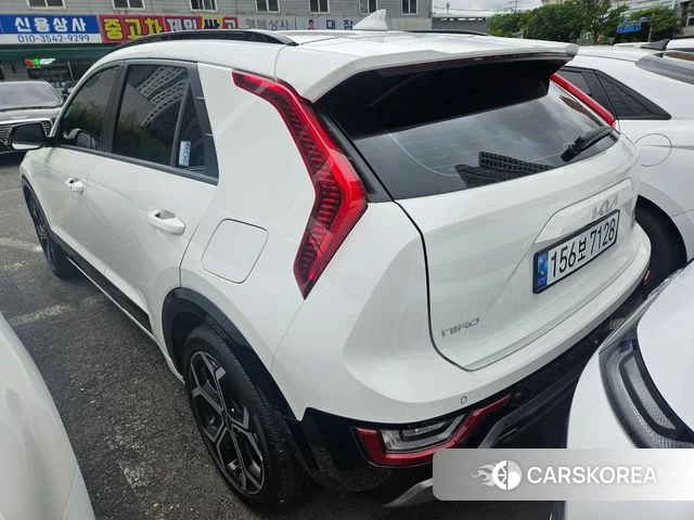 Kia Di Ol Nu Niro 2022 Белый из Кореи, фото 5