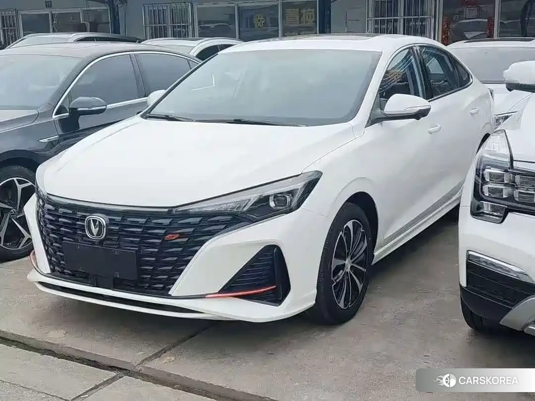 Chang'an Yidong 2023 Белый из Китая, фото 4