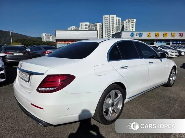 Mercedes-Benz E-Class W213 id 3325376 из Кореи 13