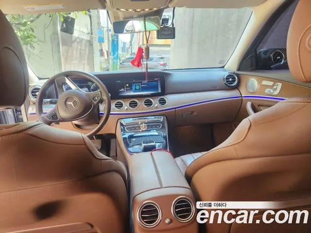 Mercedes-Benz E-Class W213 2018 Серый из Кореи, фото 3