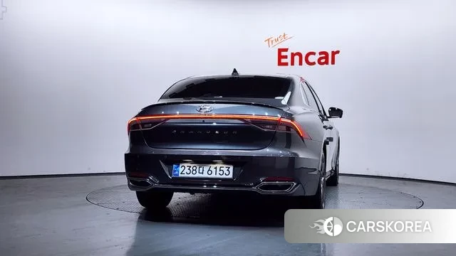 Hyundai The New Grandeur IG id 3675585 из Кореи 13