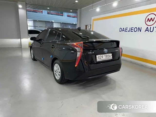 Toyota Prius 4th Generation id 3018859 из Кореи 13