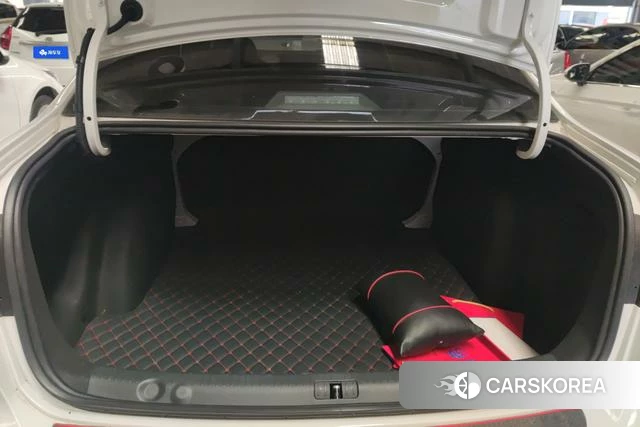 Volkswagen Lavida id 4290774 из Китая 10