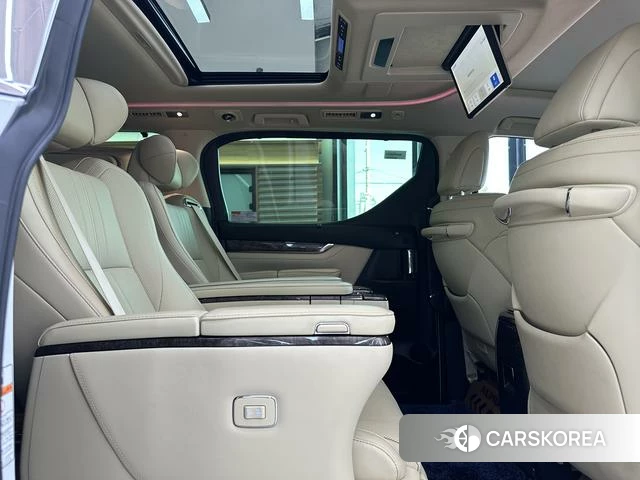 Toyota Wilfa id 4272113 из Китая 18