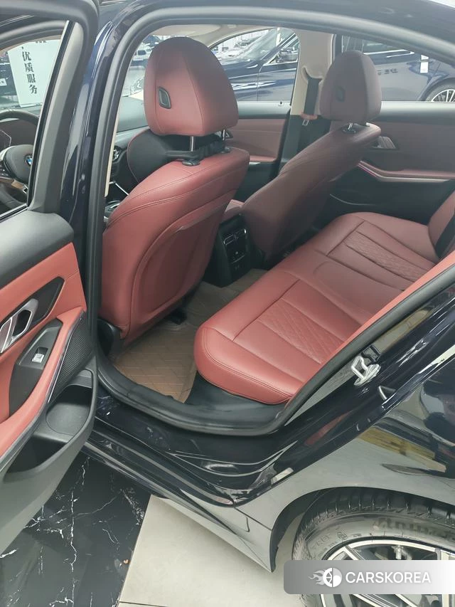 BMW 3 series 2024 Черный из Китая, фото 6