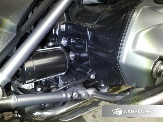 Engine photo