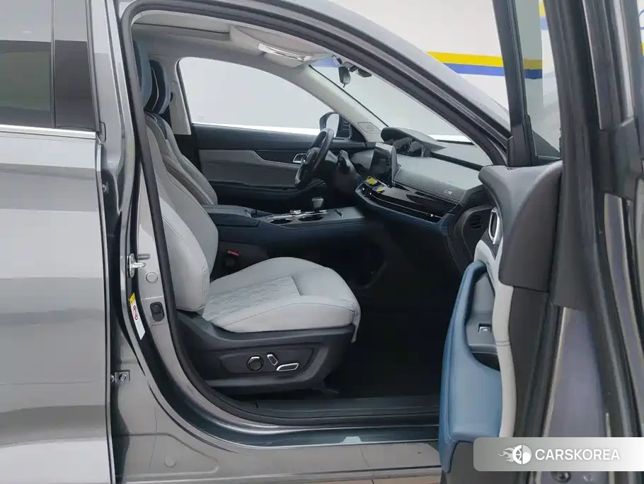 Chang'an UNI-K Smart iDD id 4679450 из Китая 8