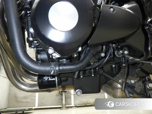 Engine photo