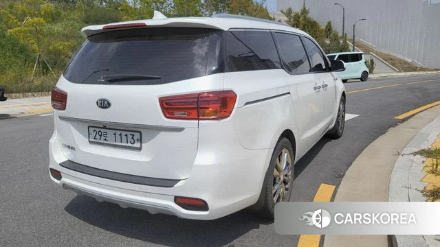 Kia The New Carnival id 4708576 из Кореи 13