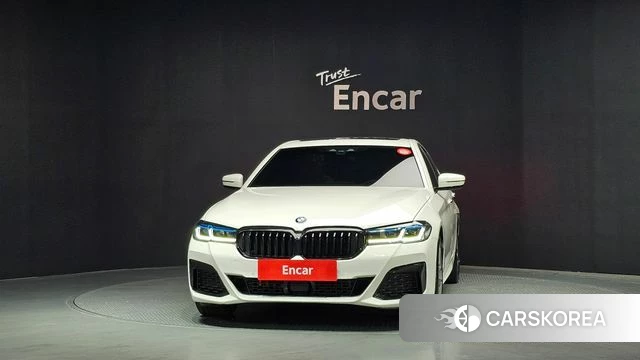 BMW 5 Series (G30) id 4521032 из Кореи 23