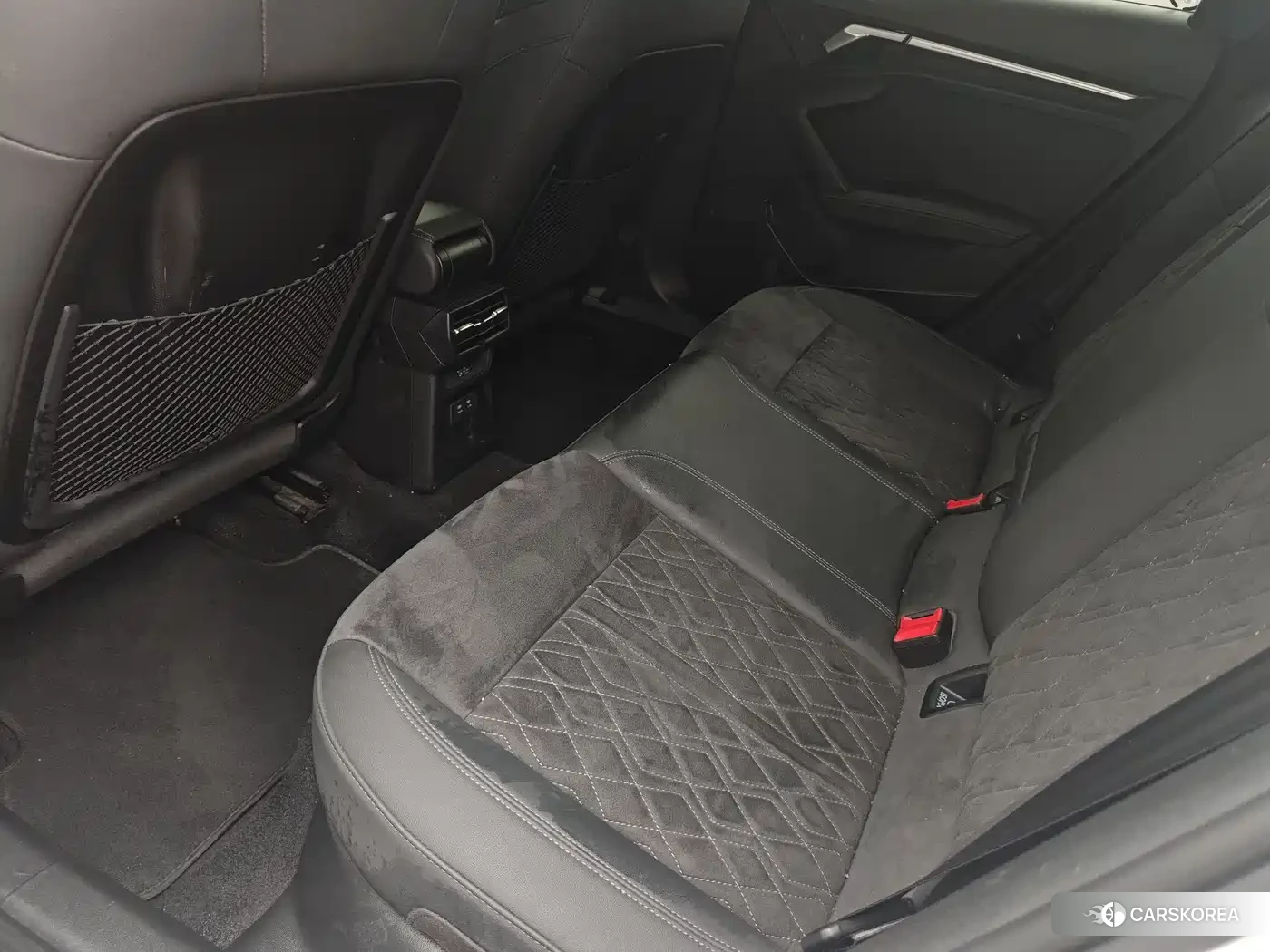 Audi A3 2024 Белый из Китая, фото 4