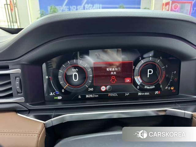 Ford Explorer 2024 Белый из Китая, фото 5
