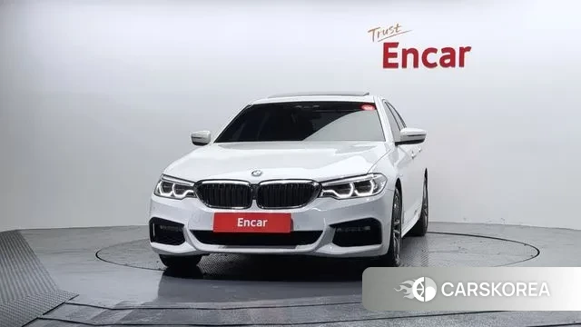 BMW 5 Series (G30) id 3460227 из Кореи 13