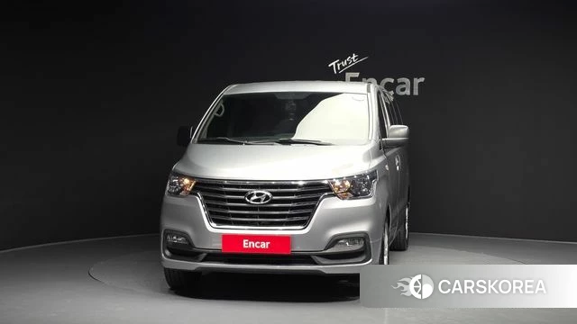 Hyundai The New Grand Starex id 3936289 из Кореи 13