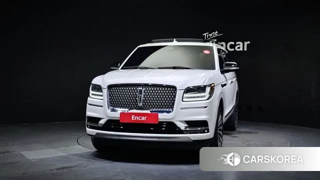 Lincoln Navigator 4th generation id 3008075 из Кореи 13