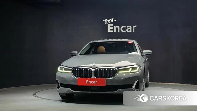 BMW 5 Series (G30) id 4793955 из Кореи 23