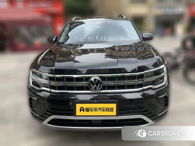Volkswagen Tourang 2023 Черный из Китая, фото 3