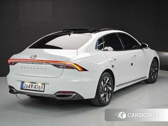 Hyundai The New Grandeur IG Hybrid id 3941332 из Кореи 13