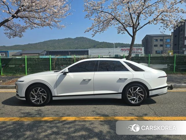 Hyundai Grandeur (GN7) id 3897448 из Кореи 11