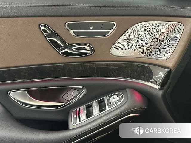 Mercedes-Benz S-class id 4253399 из Китая 19