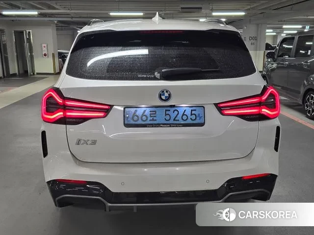 BMW iX3 2024 Белый из Кореи, фото 4
