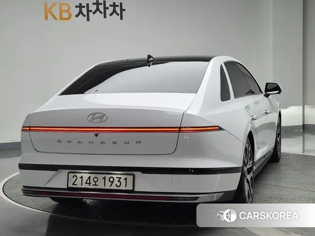Hyundai Grandeur (GN7) id 3750951 из Кореи 11