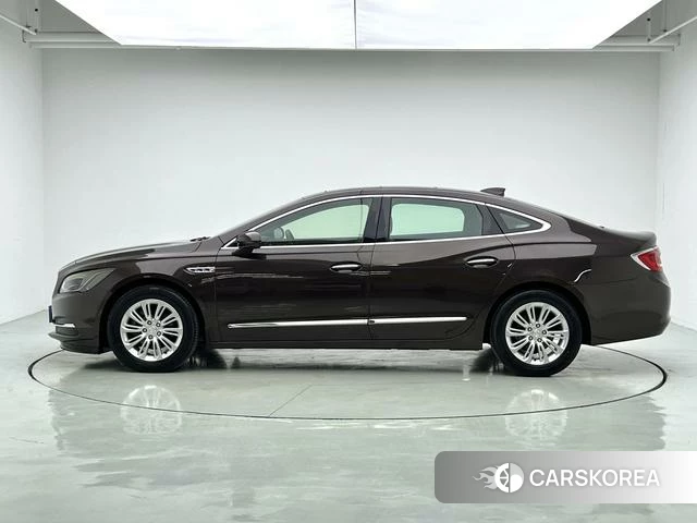 Buick Lacrosse id 4227893 из Китая 13