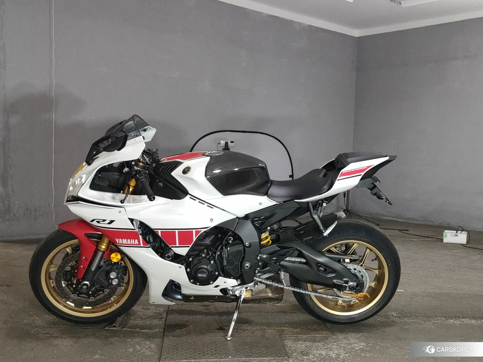 Проданный Yamaha YZF-R1 2022 из Японии
