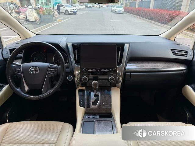 Toyota Elfa 2023 Белый из Китая, фото 3