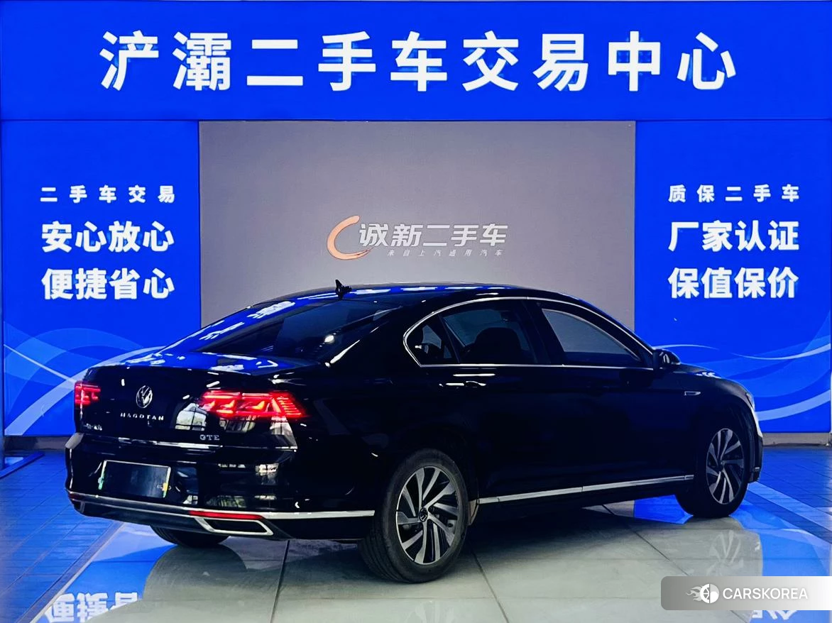 Volkswagen Magotan PHEV id 4452772 из Китая 10