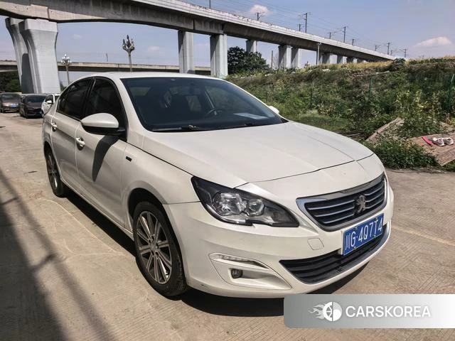 Peugeot 408 2018 Белый из Китая, фото 4