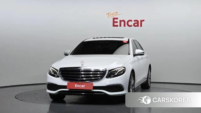 Mercedes-Benz E-Class W213 id 4295186 из Кореи 23