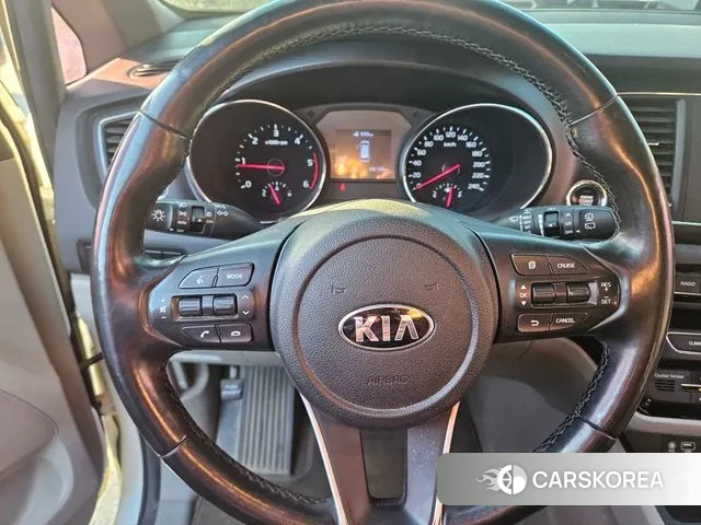 Kia The New Carnival 2018 Белый из Кореи, фото 3