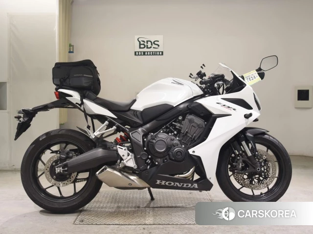 Проданный Honda CBR650R 2023 из Японии