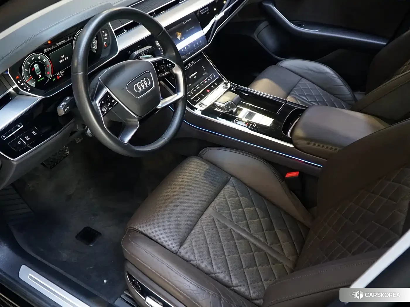 Audi A8 id 4654648 из Китая 16