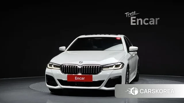 BMW 5 Series (G30) id 3043152 из Кореи 13