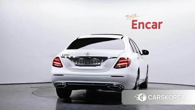 Mercedes-Benz E-Class W213 id 3916909 из Кореи 13